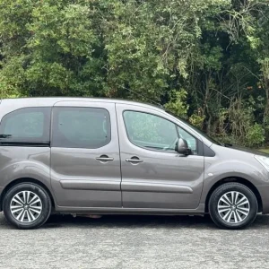 2018 Peugeot Partner Horizon 1.6 HDI Manual Wheelchair Accessible WAV 5 Door - Image 4