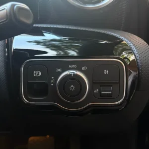 2019 Mercedes A-Class Hatchback, 1.5L Diesel, 5 Doors - Image 5
