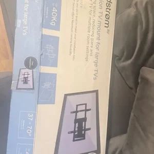 Tv mount for large TVs - Image 2