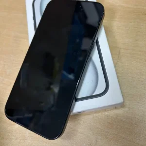 iPhone 15 128GB black unlocked 89% battery health - Image 4