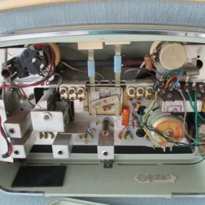 Original 1959/63 Bush TR 82c Transistor Radio - Image 8