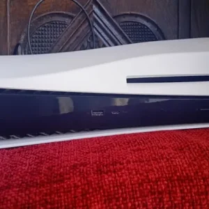 PS5 disc edition - Image 2