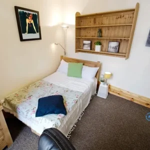 1 bedroom with en-suite, shared house, close to Sheffield University - Image 2