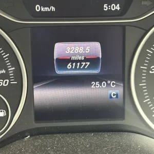 Mercedes-Benz B-Class MPV 2018 Manual 5-door 1595cc - Image 2