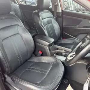 2013 Kia Sportage 2.0 CRDi Diesel SUV – AWD, Orange, 18" Wheels, Auto - Image 5
