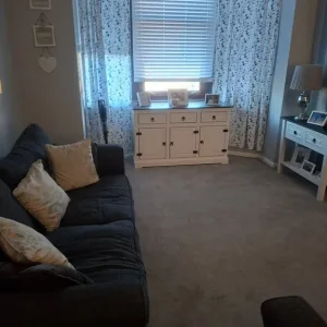 3+2 sofas from SCS plus console table, sideboard, clock and two lamps - Image 7
