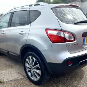 2011 Nissan Qashqai 2.0 dCi Tekna 5dr Hatchback Diesel Manual - Image 5