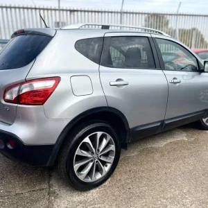 2011 Nissan Qashqai 2.0 dCi Tekna 5dr Hatchback Diesel Manual - Image 7