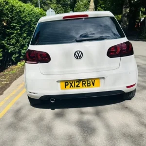 Volkswagen Golf 2012 1.6 Diesel 5-door hatchback - Image 4