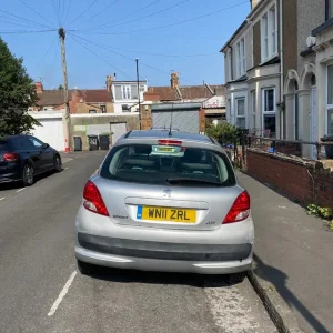 Peugeot 207 hatchback 2011 manual 1360 cc 5 doors - Image 3