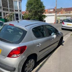 Peugeot 207 hatchback 2011 manual 1360 cc 5 doors - Image 4