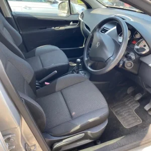Peugeot 207 hatchback 2011 manual 1360 cc 5 doors - Image 6
