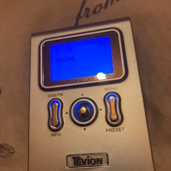 Tevion DAB RADIO