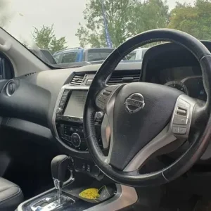 2021 Nissan Navara Double Cab Pick Up - Image 5