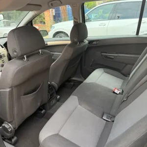 2008 Vauxhall Zafira Manual MPV - Image 7