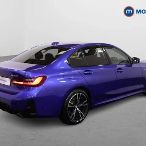 2024 BMW 3 Series 320i M Sport 4-door Automatic - Image 7
