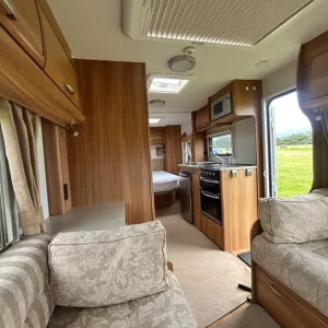 Lunar Lexon 560 Rear Island Bed with Awning and Motor Mover - Image 4