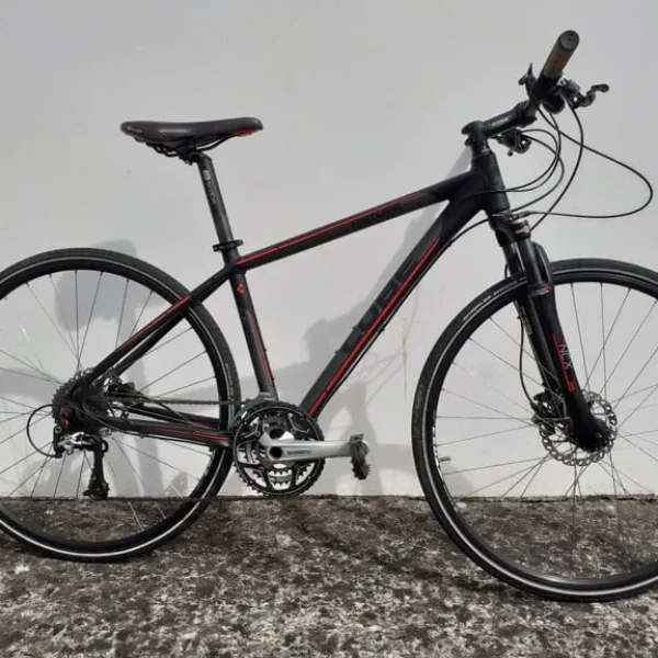 18-inch Cube Nature Hybrid Bike in Black