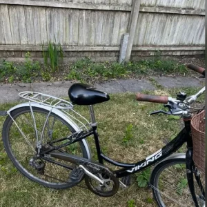 Viking Heritage Ladies City Bike with basket and lock - Image 4