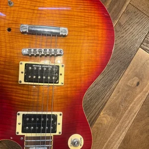 Tokai Les Paul sunburst guitar - Image 3