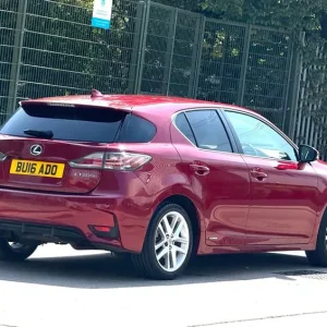 2016 Lexus CT 200h 1.8L Hybrid Hatchback - Image 6