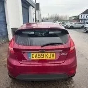 2009 Ford Fiesta 1.4 Titanium Hatchback - Image 4