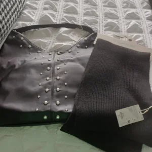 Black Large Bag and Scarf - Image 2