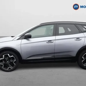 2024 Vauxhall Grandland 1.2 Turbo Ultimate 5dr SUV Petrol Manual - Image 4