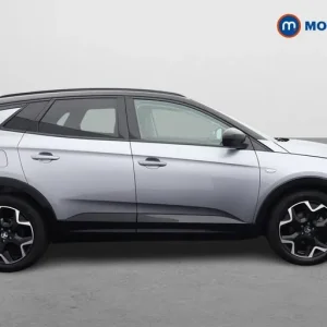 2024 Vauxhall Grandland 1.2 Turbo Ultimate 5dr SUV Petrol Manual - Image 8