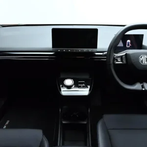2023 MG4 64kWh Long Range Electric Hatchback - Image 2
