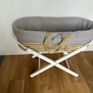 Moses basket bassinet - Image 2