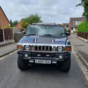 2004 HUMMER H2 6.0i V8 - Image 2