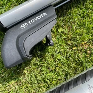 Roof Bars for Toyota Yaris Cross - Image 3