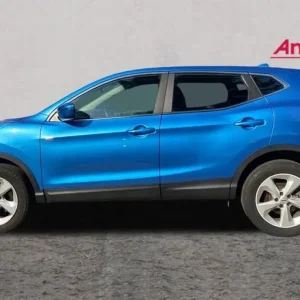 2019 Nissan Qashqai 1.3 DiG-T Acenta Premium 5-door manual hatchback - Image 6