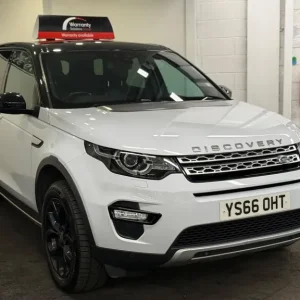 2016 Land Rover Discovery Sport TD4 HSE Auto 4WD Estate - Image 3