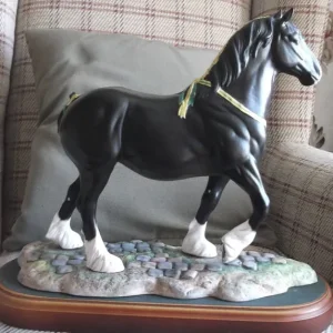 Large Royal Doulton Shire Horse Ornament 1995 - Image 3
