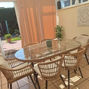 Glass topped oval dining table with 6 chairs - Image 3