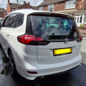 2017 Vauxhall Zafira MPV manual, 1956cc, 5-door - Image 5