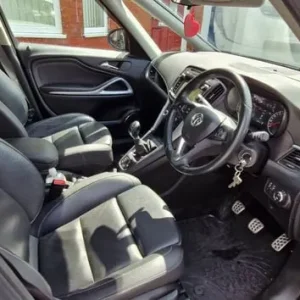 2017 Vauxhall Zafira MPV manual, 1956cc, 5-door - Image 7