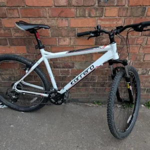 Carrera Valour Mountain Bike