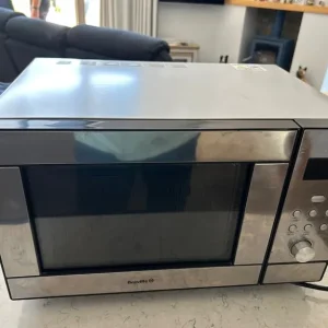 Breville microwave with grill