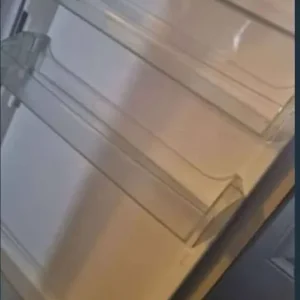 Underbench fridge/freezer - Image 5