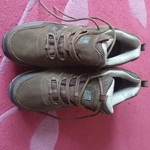 Mens walking boots - Image 8