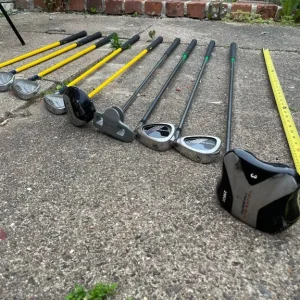 Dunlop Loco Junior and Young Gun Junior Flex Right Handed Golf Clubs with Bag - Image 7