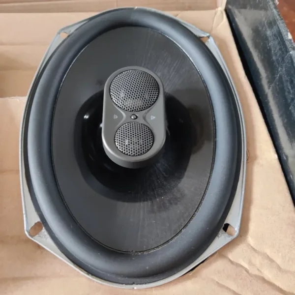JBL Grand Touring GTO938 3-way car speaker