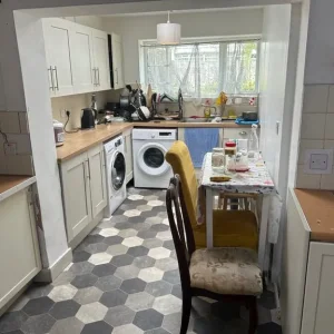 Double room in Forfar, Angus - Image 5