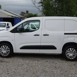 2021 Peugeot Partner Professional L1 SWB 1.5 BlueHDI Diesel Manual Van - Image 7