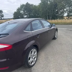 Ford Mondeo petrol automatic titanium x model - Image 5