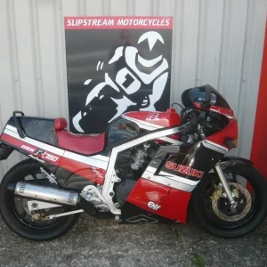 1985 Suzuki GSXR750 Slabside