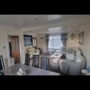6 bedroom house in Northdrift Way, eaglesham, East Renfrewshire (6 bed)